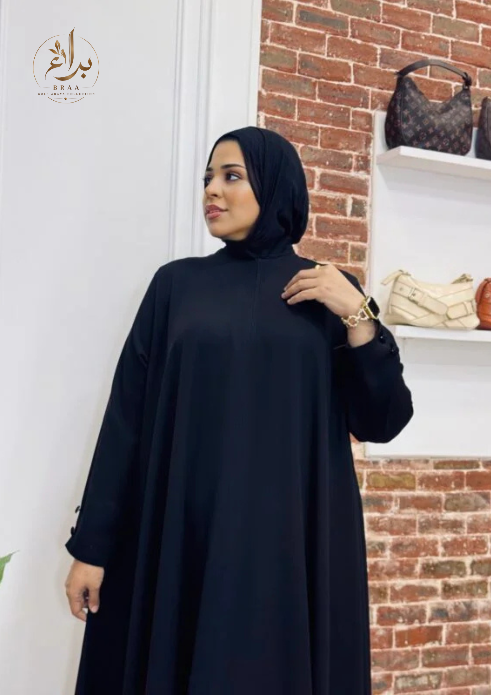 عبايه تريبل كلوش كم ضيق مطعم بزراير